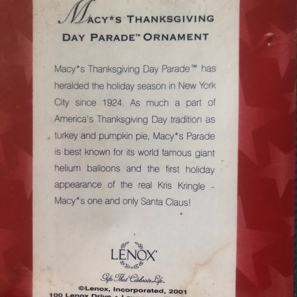 Lenox Macy's 75th Parade Anniversary Santa in a Swan Sleigh Christmas Ornament - Picture 2 of 3